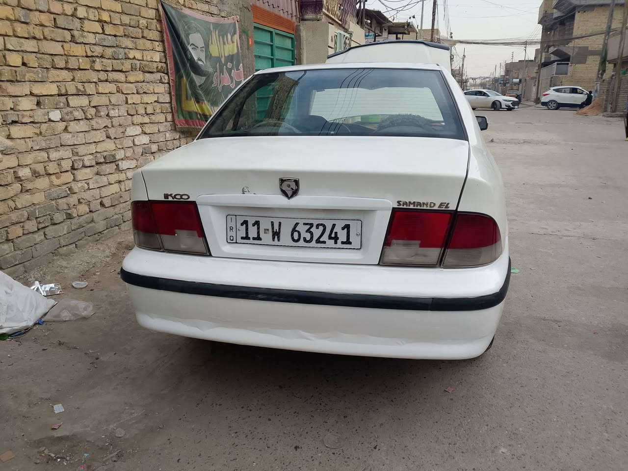 سمند مديل 10
تخم تاير جديد 
حداديه صدر كله جديد 
مكينه وكير  كفاله 
السياره جاهزه ومال بيت 
غرامه مصفرهه باسمي شوكت متريد احولك 
ربع ما تصرف عليهه 
البيه الچاملغ الخلفي صفحه السايق بس الهلال صبغ بدون ضربه 
السعر 44 وبيه مجال حك الجيه 
*********** اي استفسار خادم 
مكاني مدينه الصدر 

ما متواجد عل فيس
