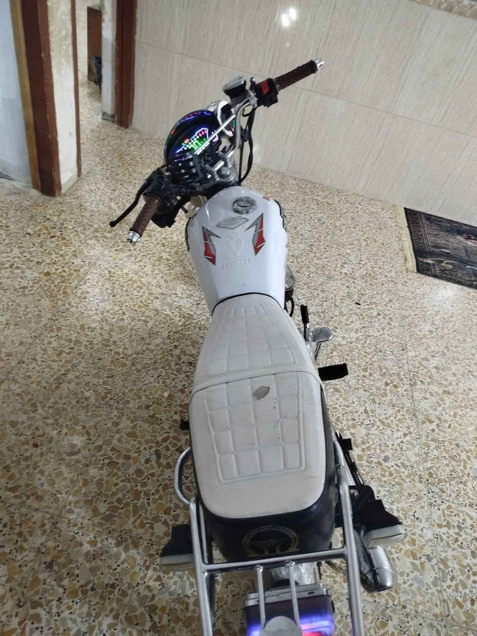 سلام عليكم دراجه سيفان 2025لبيع طالعه بشهر 9 سعر 750وبيه مجال بسيط دراجه مكفوله كفاله عامه من اي شي بمحرك مكان قاسم رقم ***********بي واتساب
