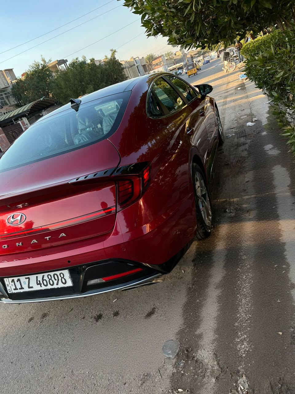 يا الله سلام عليكم
سوناتا 2023 فول مواصفات ماشيه 18 ألف رقم بغداد بدون ايرباك مواصفات 
بنراما 
لون ماروني مميز
رادار امامي خلفي جانبي 
كامره خلفيه
حساسات خلفي امامي جانبي
كير بيانو
كشنات مخمل خط أبيض
كشنات كهرباء
بصمه تشغيل
هاند بريك بصمه 
ترحيب عند تقرب
لد متصل led
لد خلفي led 
مكينه 2500 تنفس طبيعي 
دشبول ليزري متغير
شاشه كبيره
أوتو هولد
درايف مود 4 وضعيات قياده
تحكمات ستيرن جهتين
تشغيل عن بعد
شاشه تحكمات تبريد
صدر جديد 
تخم تايرات نضيف
وبعد بيه هواي مواصفات سياره حادث جاملغ وربع بنيد صبغ فقط 
بدون ايرباك سعر 177 و بيه مجال ***********
