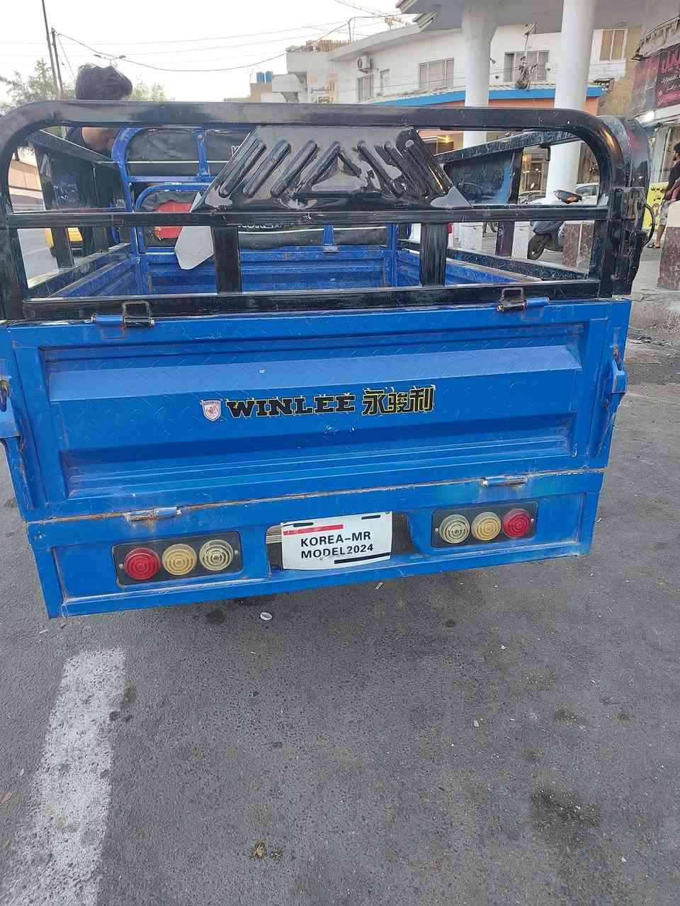 البيع مابيه اي نقص جاهزه الحجم الكبير الفحل بطاريات فول  سعر مليون و 200 سكن بغداد متواجد خاص او هاذه رقمي تحياتي ***********
