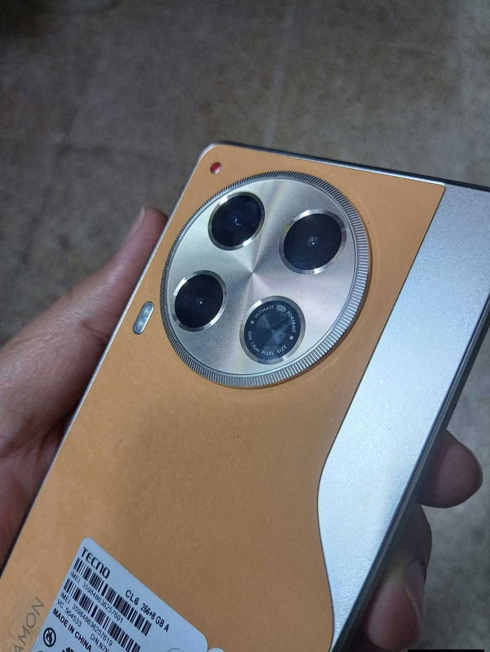 ( بيع او مروس)      
 TECNO CAMON 30.           

تكنو كامون 30 

ذاكره 256

 رام 8+8=16

شاشه بمعدل 120هيرتز دقه سلاسه فول

لون قهواي 🤎مميز 

الكاميرا الأمامية 50M

خلفيه 50M OIS+2M (كامرت فوللل حيل حلوه) 

قوه شاشه 1080x2436 دراجه اولا✔️

مامفتوح وضع شركه شرط من كل النواحي 

سعر 225  بي مجال لشاري


**إذا كنت صاحب هذا الإعلان وتريد حذفه لأي سبب، رجاءا أرسل رسالة إلى الدعم الفني**