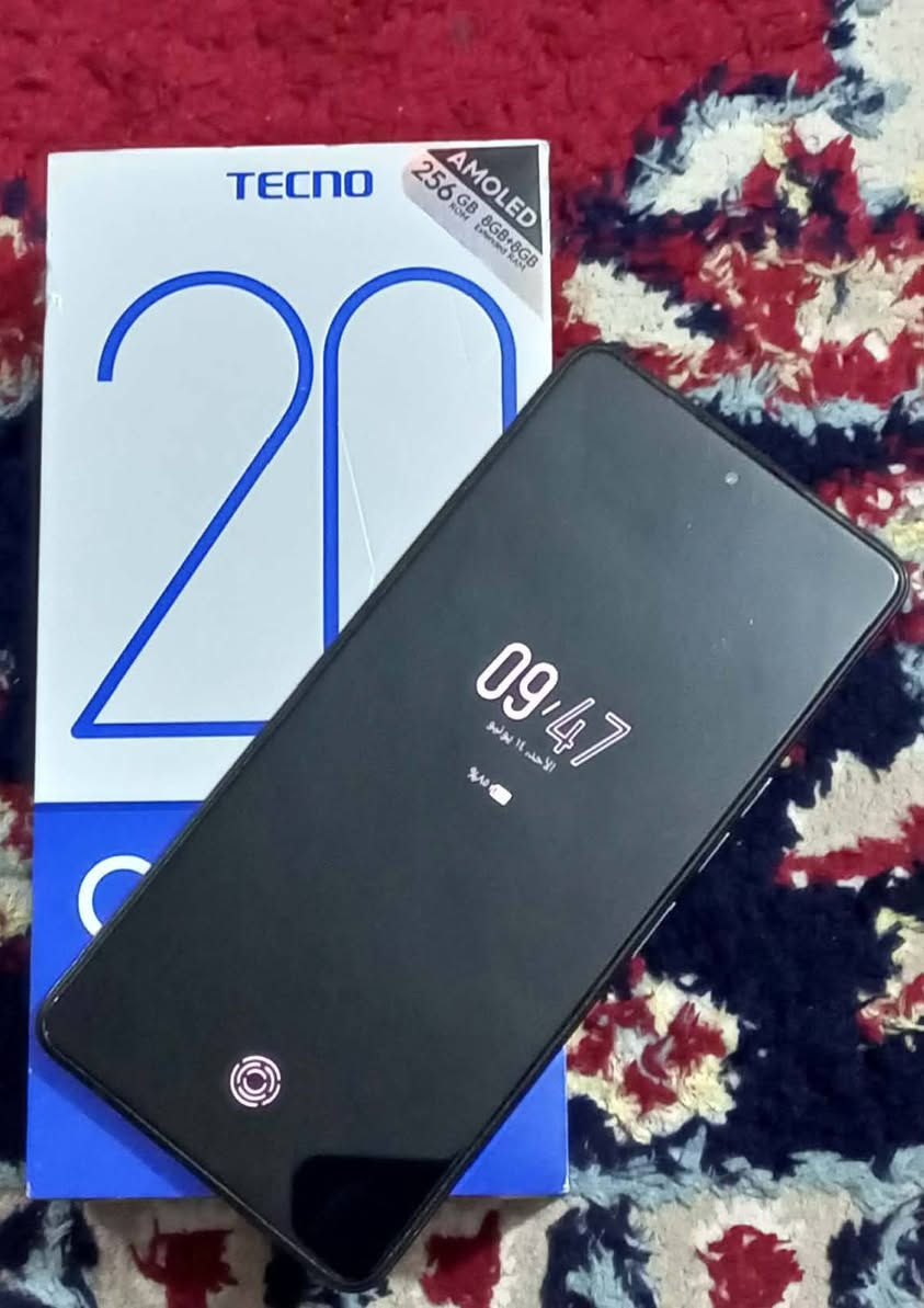 جهاز TECNO CAMON 20 Pro 5G
معالج يقدم أداء ممتاز: الهاتف يأتي مزود بمعالج Mediatek Dimensity 8050 ثماني النواة بتردد 3.0 و 2.6 و 2.0 جيجاهرتز وبدقة تصنيع 6 نانومتر، يقدم أداء ممتاز جدا ويعتبر من أقوى المعالجات 

شاشة امولد كبيرة: الهاتف يأتي بشاشة كبيرة الحجم مقاس 6.67 بوصة، الشاشة تغطي معظم مساحة واجهة الهاتف، ما عدا ثقب صغير للكاميرا الأمامية في أعلى وسط الشاشة

دعم 120 هرتز: الهاتف يدعم معدل تحديث الشاشة 120 هرتز 

كاميرا خلفية جيدة: الهاتف يأتي مزود بثلاث كاميرات بدقة 64 و 2 و 2 ميجابكسل، الكاميرات تقدم أداء في التصوير يعتبر جيد، مع دعم إمكانيات محترمة مثل تقنية التثبيت البصري OIS وتصوير الفيديو بدقة 4K

كاميرا أمامية بدقة 32 ميجابكسل: الهاتف يأتي بكاميرا أمامية بدقة 32 ميجابكسل تدعم تصوير الفيديو بدقة 1080P وفلاش LED ثنائي

بطارية كبيرة: الهاتف يأتي بسعة بطارية كبيرة (5000 مللي أمبير)

شحن سريع جيد: هاتف تكنو كامون 20 برو 5G يدعم الشحن السريع للبطارية بقوة 33 واط

دعم شبكات 5G: الهاتف يدعم شبكات اتصالات الجيل الخامس 5G

بصمة في الشاشة: الهاتف يأتي مزود بمستشعر بصمة الأصابع مدمج في الشاشة

الجهاز 90 فريم ببجي كدامك موضح بل كيم تيربو مال الجهاز مو برنامج 

الجهاز مكفول من كلشي مابيه اي شي ماداخل تصليح وياه شاحنته والكارتونه بس
 
وهديه تريد ماتريده براحتك الي هيه ايربود 2 ويه ساعه 7 سير 

السعر ثابت ماينزل 250 قفل
 مكاني كوت مركز مدينه


**إذا كنت صاحب هذا الإعلان وتريد حذفه لأي سبب، رجاءا أرسل رسالة إلى الدعم الفني**