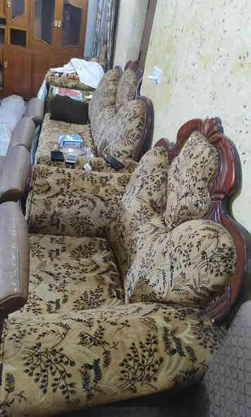 المندوبه ام نور 

***********
عنوان دور نفط 
طخم كامل سعر 150
