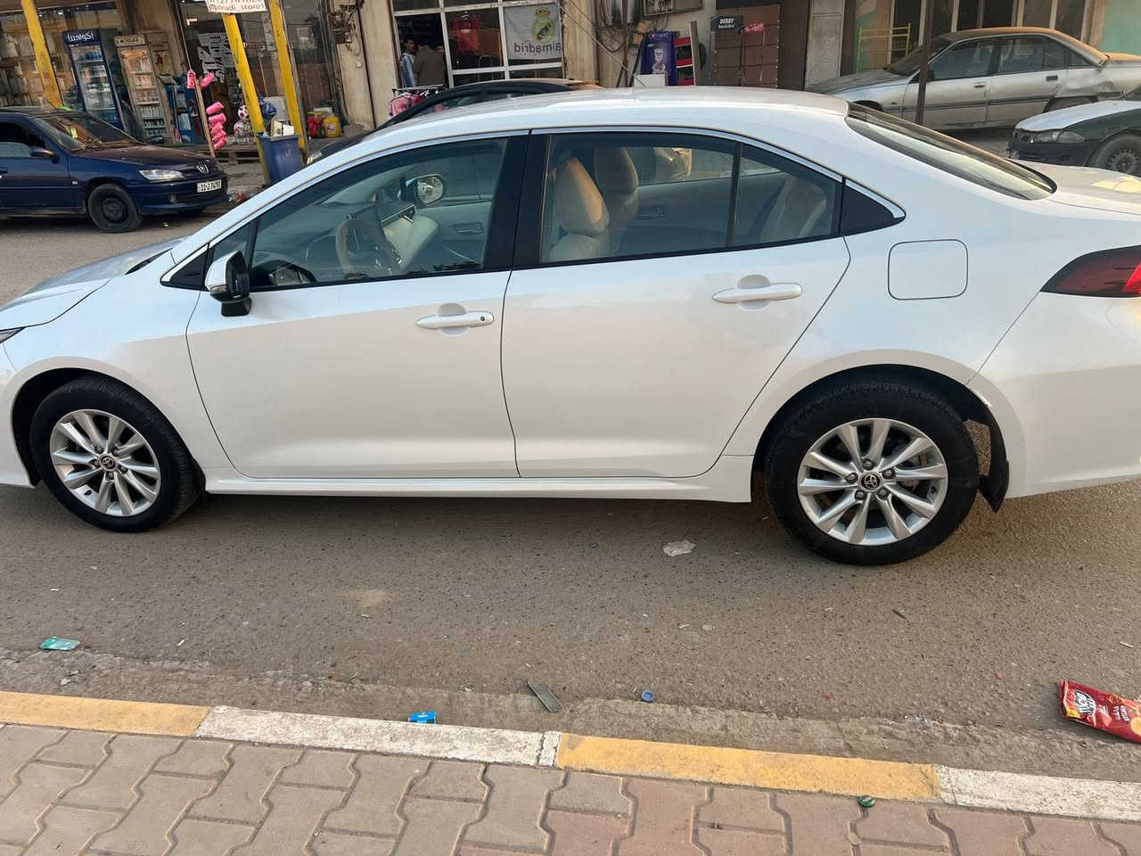 السلام عليكم
كورلا خليجي موديل ٢٠٢٤ (ساز)
السياره كلين تايتل بيها ملاحظات بسيطه 
السياره ماشيه ٥٧ الف كيلو 
رقم اربيل دولي 
للاستفسار .. ***********
