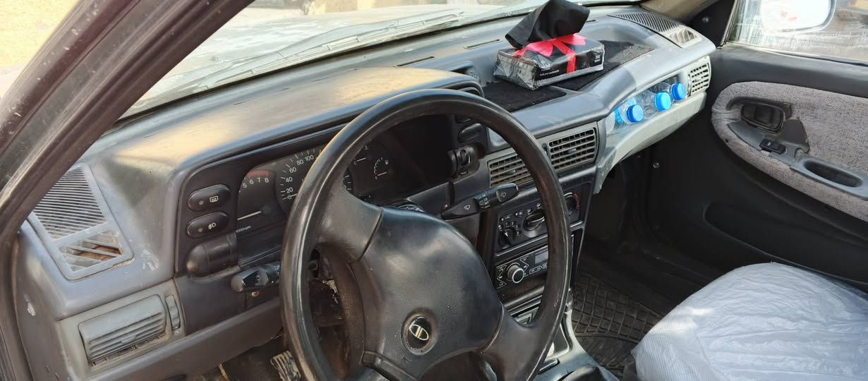 سلام عليكم دايوو سلو موديل 94 كير مكفول محرك مكفول سياره تخم تاير صدر خلفي امامي جديد كهربأيت بيها اثر جراد بل بنيد موضح بلل صوره. وجاملخ غرفتها جديده دشبول جديد رقم كركوك سنوية لل 30 سياره حلوه وجاهزه  تخم بوربرين خلفي امامي كله بل باكيت شاده الاصلي مصارله سبوع السياره 27 وبيها مجال بصيط عنوان السياره الدجيل صلاح الدين 

اسية ***********

اثير ***********
