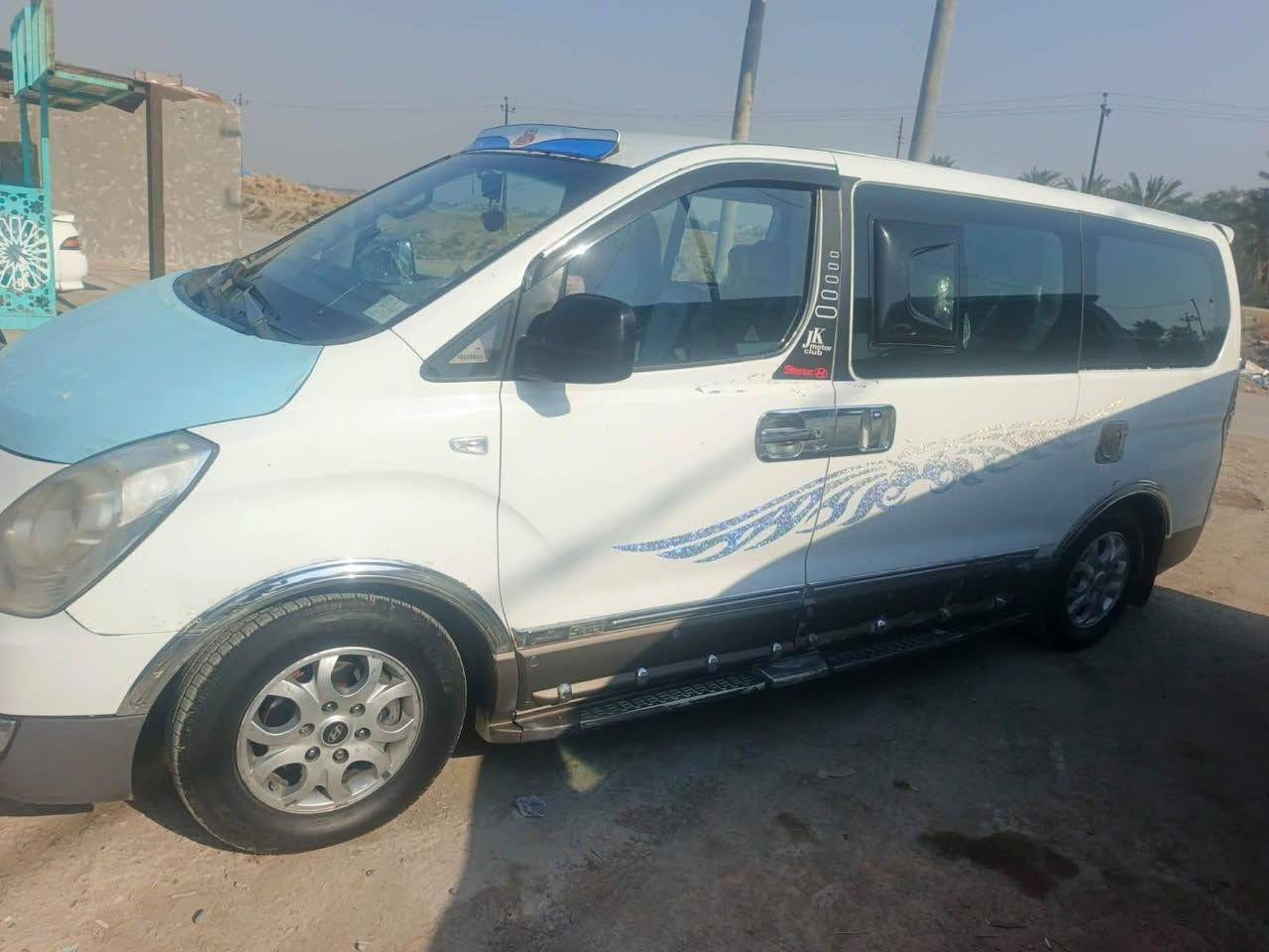 للبيع مسكر 2009سياره جاهزه بيها قواعد الدبل مصلحه اثر خياس شرط المداور السعر ١٣٠ بيها مجال ***********
