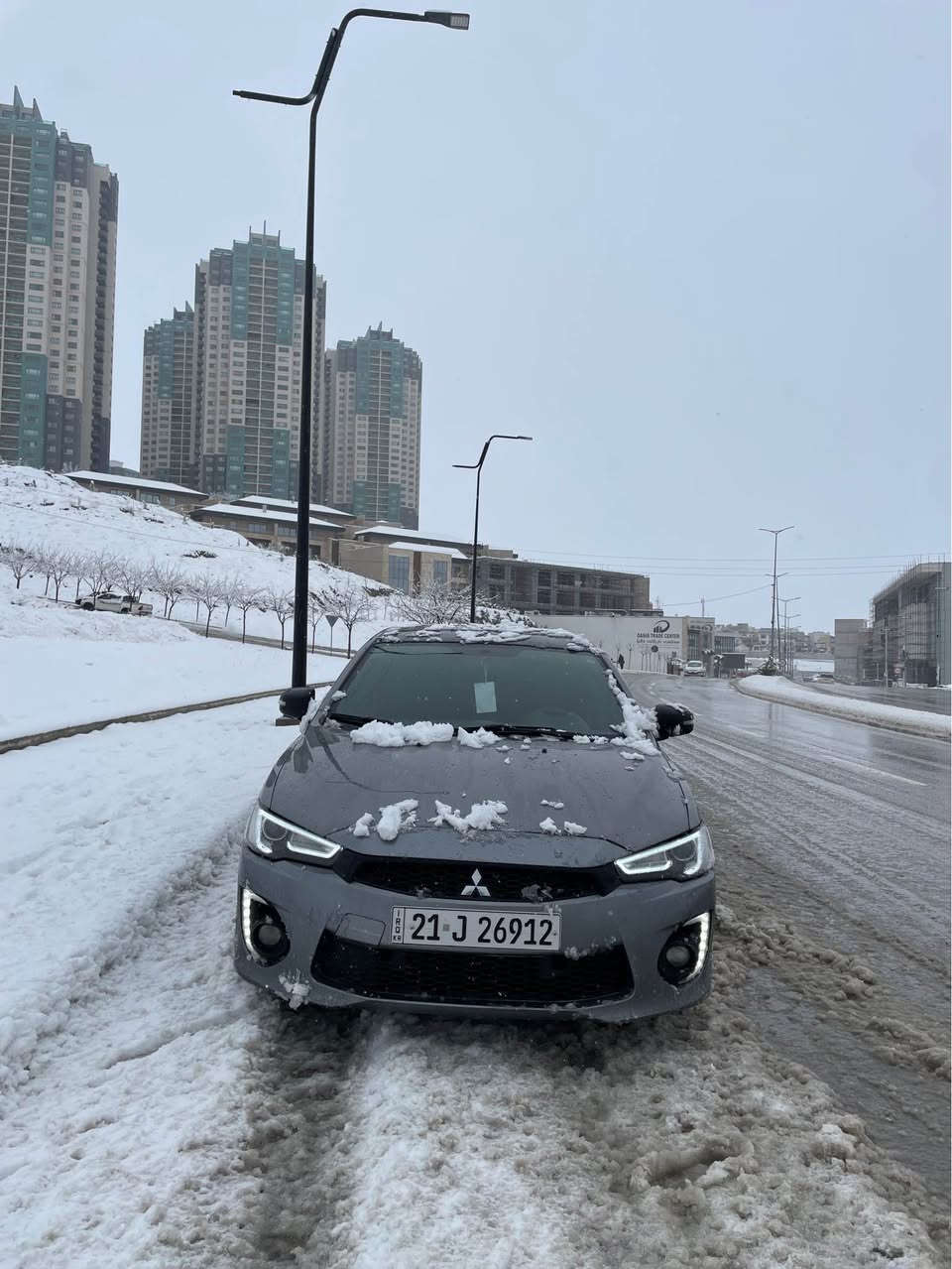 سڵاوی خواتان لێبێ …لانسەر بلاک ئیدیشن ٢٠١٧ فول بۆ فرۆشتن
مەکینە ٢٠ مواسەفات ئەمریکی
سڵاید~شاشە~~~بیلاد سەقف و عەتەر و ئاوێنە ڕەش~~Carplay~~~GPS~~~کامێرا~~~بلوتوث ~~سیدی~~~کوشن شاموا~~~٥کەلە~~~ABS~تراکشن کۆنترۆڵ~~~لایتی پێشەوە ئۆدی~~~بەگلایت ئۆدی~~~لەوی دواوە کراوە بە سپۆرت~~~قۆڵی تەگەری دواوە کراوە بە سپۆرت~~~تایەو ویل Work imetion 18
ڕەقەم و سەنەوی تازەیە تە ٢٠٢٩ ٧٥هەزار مایل ڕۆشتوە
نیو چەمەلەخی بۆیاخە لەگەڵ پەڵەیەک سنوقی گۆڕاوە بە بیلادی بێ بۆیاخە دەعمەکەی ژێر دەعامی دواوەیە پێشی کەپسە بەبێ ئێرباگ سەیارەیەکە ماڵی دۆستە داوای ١٣٠ وەرەقە و مەعمەلەی لێ ئەکەم گۆڕینەوە لەسەر دڵگرتن
تکایە مشتەری نیت قسەی هەلەق و بەلەق مەکە لەگەڵ ڕێزما
***********
*********** السليمانية, العراق
