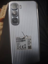 انفنكس HOT60Pro مستخدم يوم واحد فقط. كامل ملحقات  07815756629 اتصل