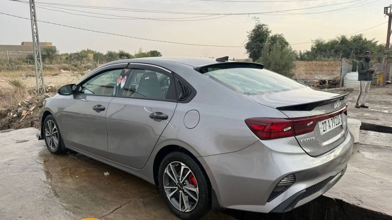 كيه فورتي مديل 24 سياره حره بسمي سعر 155 بيه مجال سياره جاهزه من كلشي ***********
