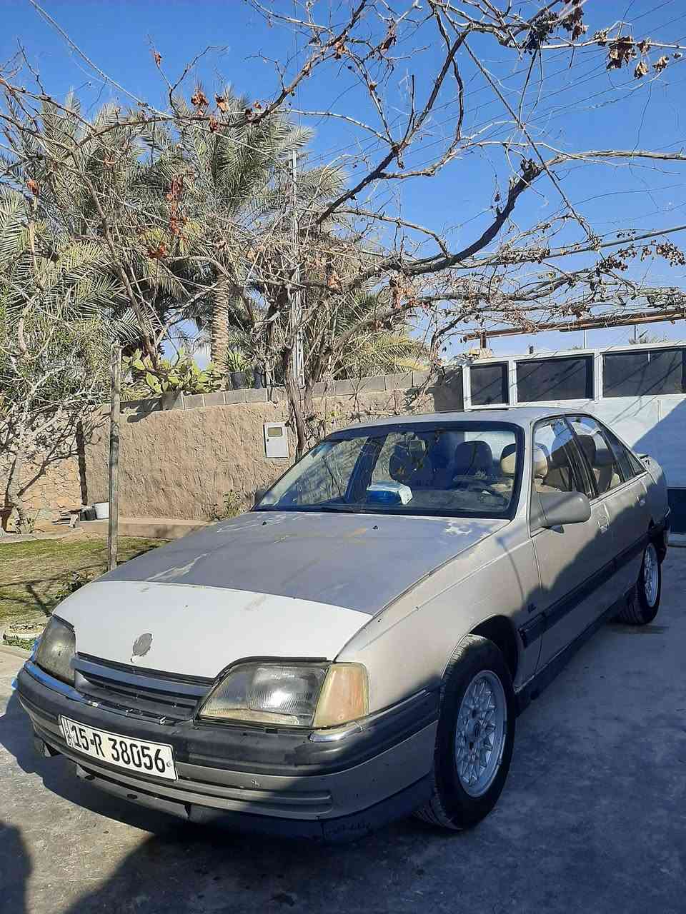 السلام عليكم  للبيع او مراوس اوبل اوميكا موديل 92 كير ومحرك مكفولات بشرط رقمي أنبار جديد شرط التحويل سعر 29 وبيه مجال الاتصال
 ‭٠٧٧٤ ٨٠٦ ٧٧٠٤
دواخل نظيفة اسود 
شواصي بدون خياس
تواير امامي جدد
كهربائياتها كلها شغالة
عدا لخياس بالهلال مثل ما موضح بالصور
