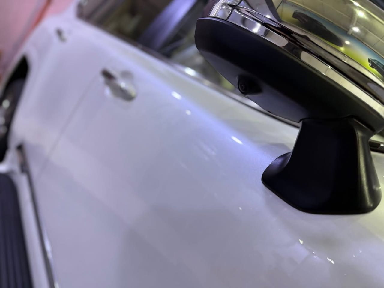 السلام عليكم 
لاندكروز 2024 Gxr بريم اصلية 
السيارة محرك 3.5 تون تيربو 
مبدلين مازدات مال VX 
مكفولة كفالة عامة من الصبغ والبارد 
ماشية 16 الف كيلو متر 
سعرها 75 الف دولار وبيها مجال بسيط 
مكانها معارض النهضة شركة اللامي 
للاستفسار اكثر:
***********
***********
