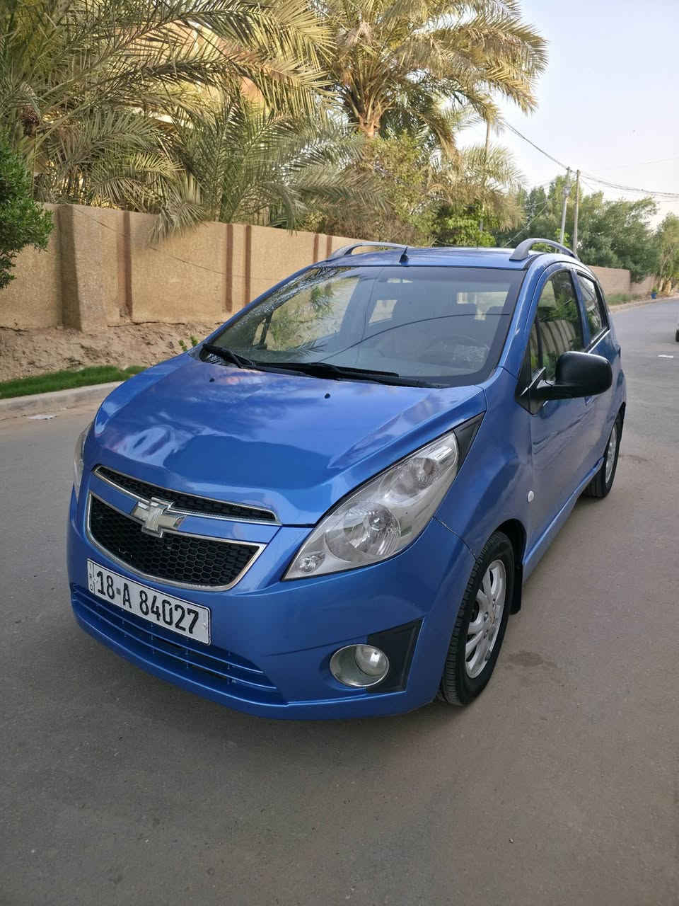 سبارك ٢٠١٤
صبغ جاملغ الأيمن والبنيد 
تبريد.  شاشة كبيرة .كامرة دوارة  كشنات جلد
السيارة اي نقص مابيها
حلة مركز 
رقم بابل بأسمي 
***********
السعر  ٦٧ قفل
