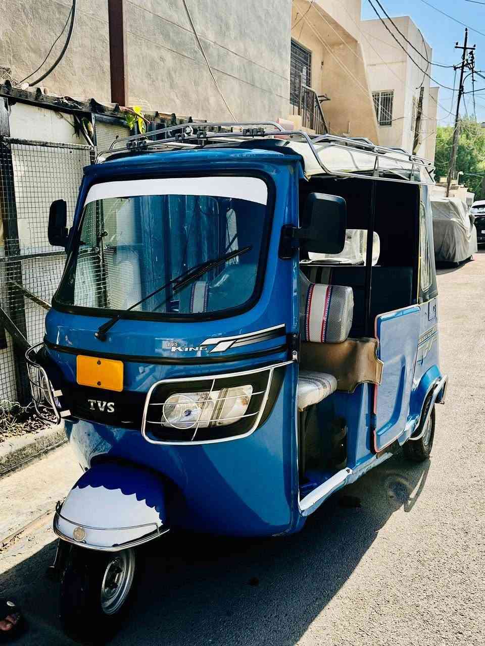 سلام عليكم تكتك للبيع موديل22بيهه زنون ثلجي +دمام+مسجل+سيبايه+ادروعه رقم بغداد تحويل ثاني يوم مكينه ممفتوحه بيهه طخه مبينه فوك الدرع سعرهه 7600 متواجد عل واتساب***********

