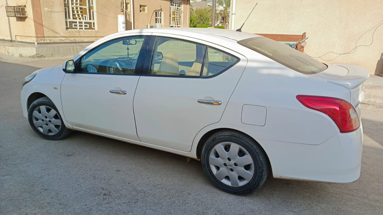 سلام عليكم للبيع نسيان سني
موديل 2022 
ماشيه 104 الف 
بيه البابتين الي يم من جه السايق بيهن بارد 
و البابتين من الجه ثانيه وحده مبدلة و الثانيه بيه بارد 
كير و مكينه بحالة جيدة و مابيهن اي نقص رقم اربيل و تحويل ثاني يوم مكان السياره بغداد 
سعر 98 ورقه وبيه مجال
***********
