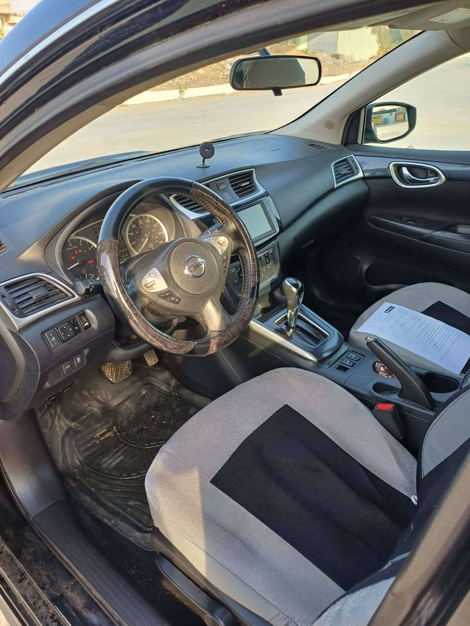 نیسان سینترا 2019  SR
سبوغ نیە تەنیا دوو دەرگەی بیلادی گوراە دەرگەی سەکن
اریباک شانی سةكن
یەک بس ساردە کوتی هەیە
140هەزار رویشتوە سعری 119
ژمارەی موبایل ***********
شوین هەولیر أربيل, العراق
