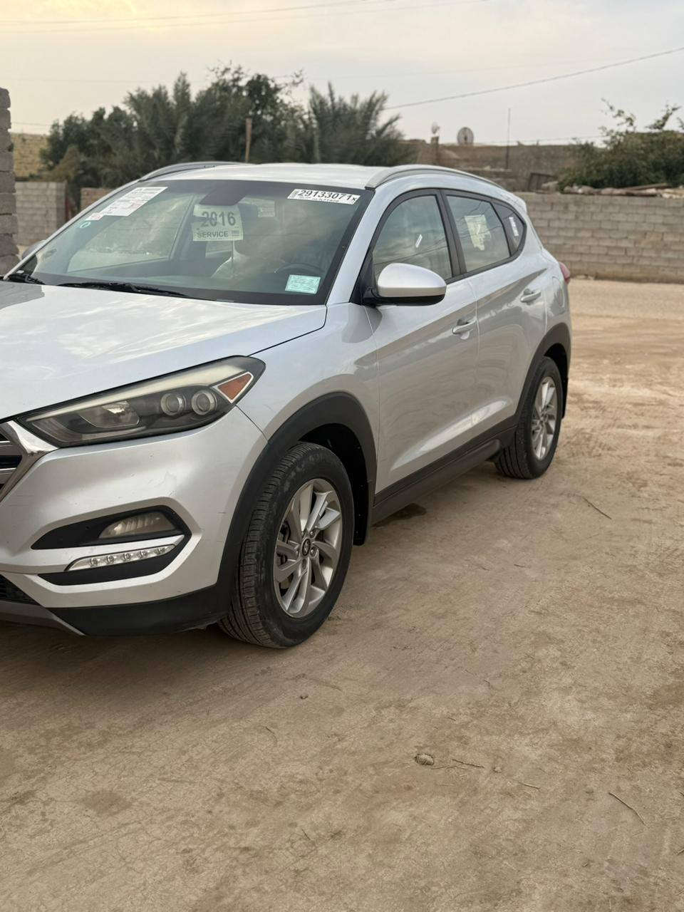 السلام عليكم توسان 2016 وارد امريكي  تبديل  ثلاث قطع السياره جاهزه من كلشي  محرك وحداديه وكير شرط الفحص
السعر 145 
//***********// المكان ناصريه مركز.  مكلف بنشر  .
