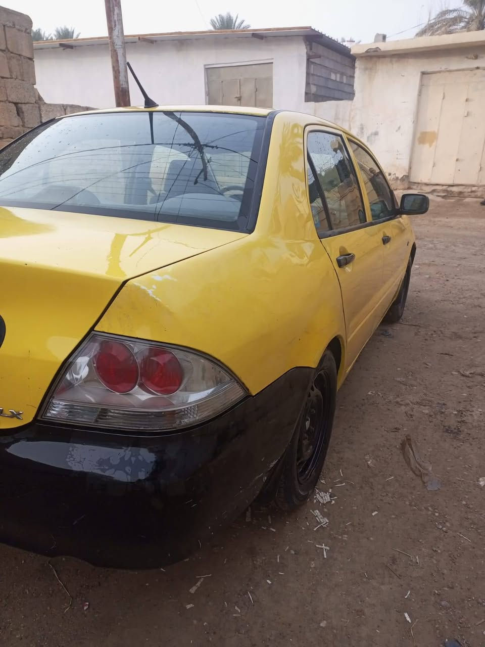 السلام عليكم لانسر للبيع موديل 2010 رقم بغداد باسمي تحويل ثاني يوم سياره جازه تخم  محرك خير من الله تبريد ثلج خير من الله سياره بدون ضربه بس بيهه صبغ جملوغ كدام بدون داخل رقم الهاتف *********** مكان ديالى سراجق سعر 75 بي مجال
