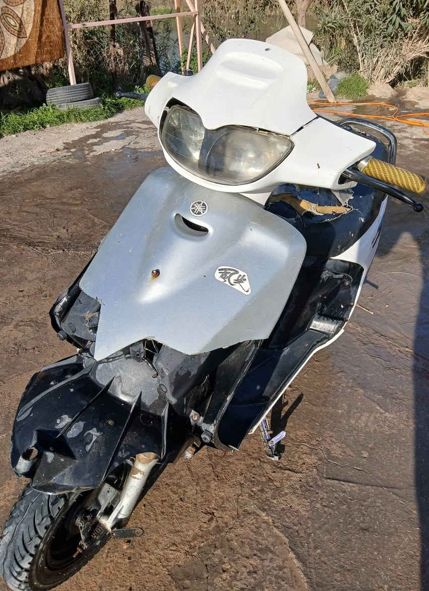 سلام عليكم دراجه لبيع ادخن كامله ماعايزه شي شغاله ب200 قفل
***********
