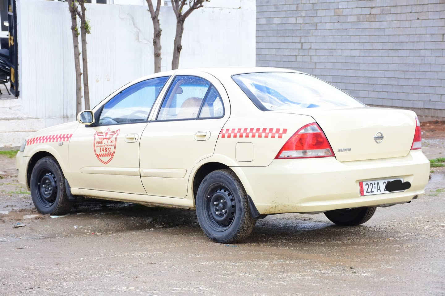 سەیارەی  سەنی کوری بۆ فرۆشتن مۆدێل 2012 یە ، بیلاد تۆماتیکە ، قنجەکی پشتی هەیە ، بۆنیتەکەی ڕەشە ، ڕەقەمی نوێیە هەزەی نوێیە ، سەنەوەی تا 2032 نوێیە ، تەقە و ڕەقەمی بەشەرت ، دوو شوێنی ساردە کوتە
نرخ : 125 گەڵا 
شوێن : کۆیە 
ژمارەی موبایل ***********
