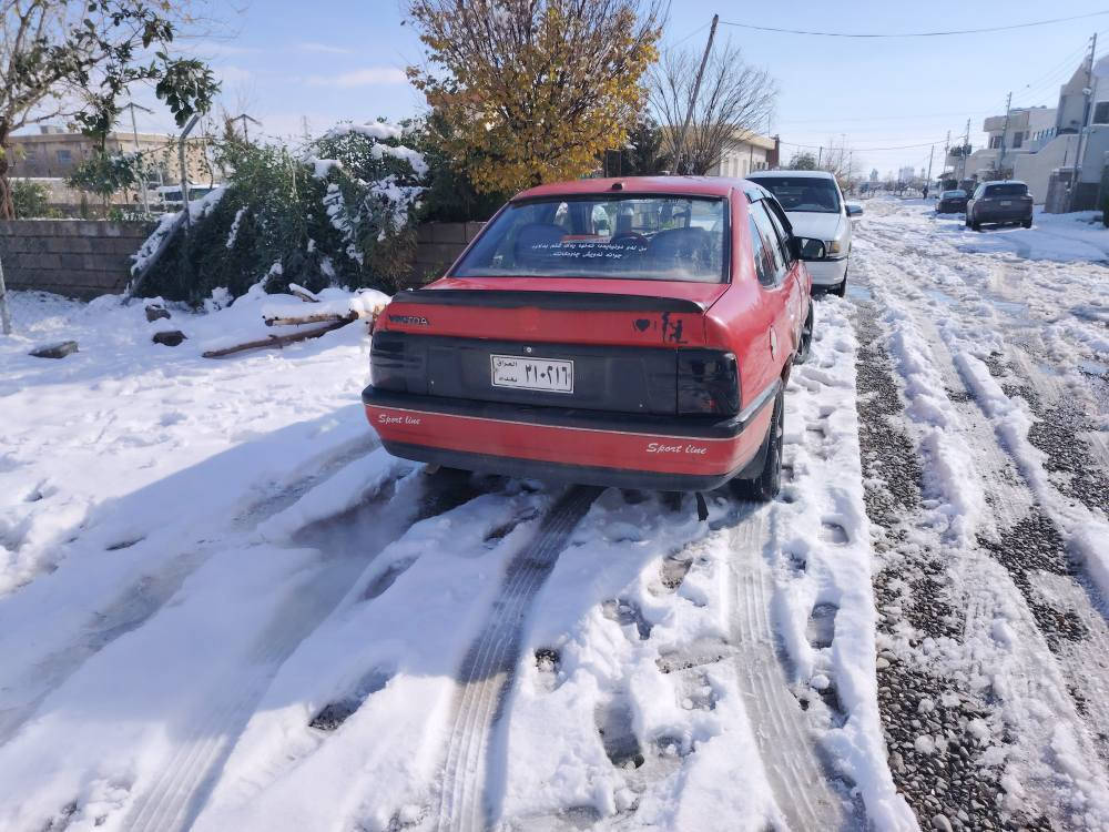 ئۆپل علوچ مەکینە16قایش باریک
گیڕومەکینە بەشەرت موسوبڕاوە بەشەرت 
گەرمیو کارەبای بەشەرت
سەیاریکی زور توندوتۆلە
سحری15وەرقە 
موبایل *********** رانية, السليمانية
