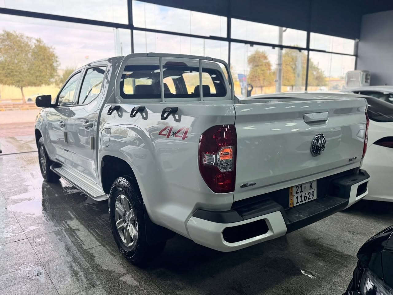 MG T60 2024 پیكاب
پیکاپ4*4 دەبل اکسل

مواصفات گێڕ عادی ویل کەپ 

ئاوێنە ئیشارەت.

.شاشه.ته‌نها24 هه‌زار رۆیشتیه‌

.گێرو مەکینە قەزافی 2.4  

سعري :$160

موبایل:***********
