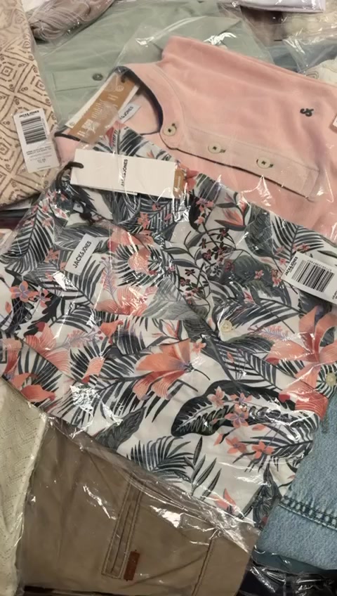 🔥 تشكيلة جديدة من ماركة Jack & Jones 🔥
دلوقتي متوفر لدى شركة صولا (SULA)
واحدة من أقوى البراندات العالمية للرجال ✨

👔 ملابس رجالي عصرية
🩲 ملابس داخلية رجالي بخامات ممتازة
✔️ جودة عالية
✔️ تصميمات مريحة وعملية
✔️ مناسبة للتجار وأصحاب المحلات والمولات
SULA – جودة تستاهل ثقتك

📦– الحق احجز دلوقتي
📞 للتواصل والطلبات:
📱 : 0507059585
📱: 0553804933

📲 تابعونا على السوشيال ميديا:
🔹تليجرام :
https://t.me/essamelshazly61
🔹 فيس بوك 
https://www.facebook.com/profile.php?id=100093278301351&mibextid=hIlR13

🔹 تيك توك 
https://www.tiktok.com/@sula.l.lc


**إذا كنت صاحب هذا الإعلان وتريد حذفه لأي سبب، رجاءا أرسل رسالة إلى الدعم الفني**