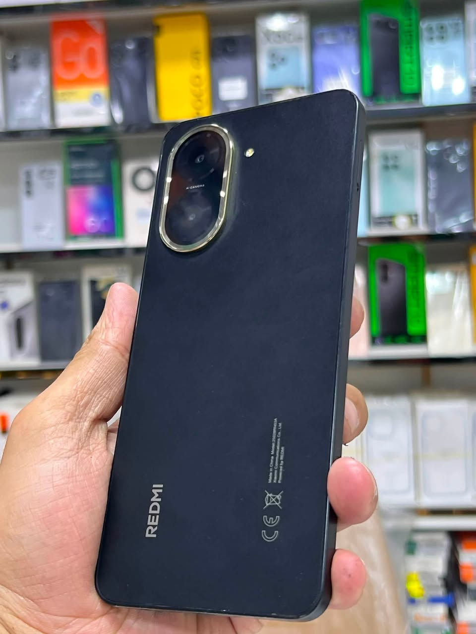 📱 Realme A5

✨ المواصفات:
🔹 الذاكرة الداخلية: 128GB
🔹 الذاكرة العشوائية (RAM): 6GB
🔹 الكاميرا الخلفية: 50MP + عدسة مساعدة
🔹 الكاميرا الأمامية: 8MP
🔹 البطارية: 6000mAh
🔹 الشحن السريع: 45W
🔹 نظام التشغيل: Android 15 مع واجهة Realme UI
🔹 بصمة الإصبع: جانبية مدمجة مع زر التشغيل
🔹 مقاومة الماء والغبار: IP65
🔹 الجهاز بحالة ممتازة، نظيف وجاهز للاستخدام.

💥 السعر: 125 ألف دينار فقط

✅ متوفر الآن لدى علاء للهاتف النقال

♻️ كما نشتري جميع الهواتف المستعملة بأفضل الأسعار مع تقييم فوري ودفع نقدًا

💳 يتوفر لدينا التقسيط لحاملي:
✔️ ماستر كارد الرافدين
✔️ ماستر كارد الرشيد 

📍 العنوان:
واسط – الزبيدية – الفلكة، مقابل منفذ أروك
علاء للهاتف النقال

📞 للاستفسار أو الحجز أو مراسلتنا عبر واتساب:

📲 ***********
📲 ***********
