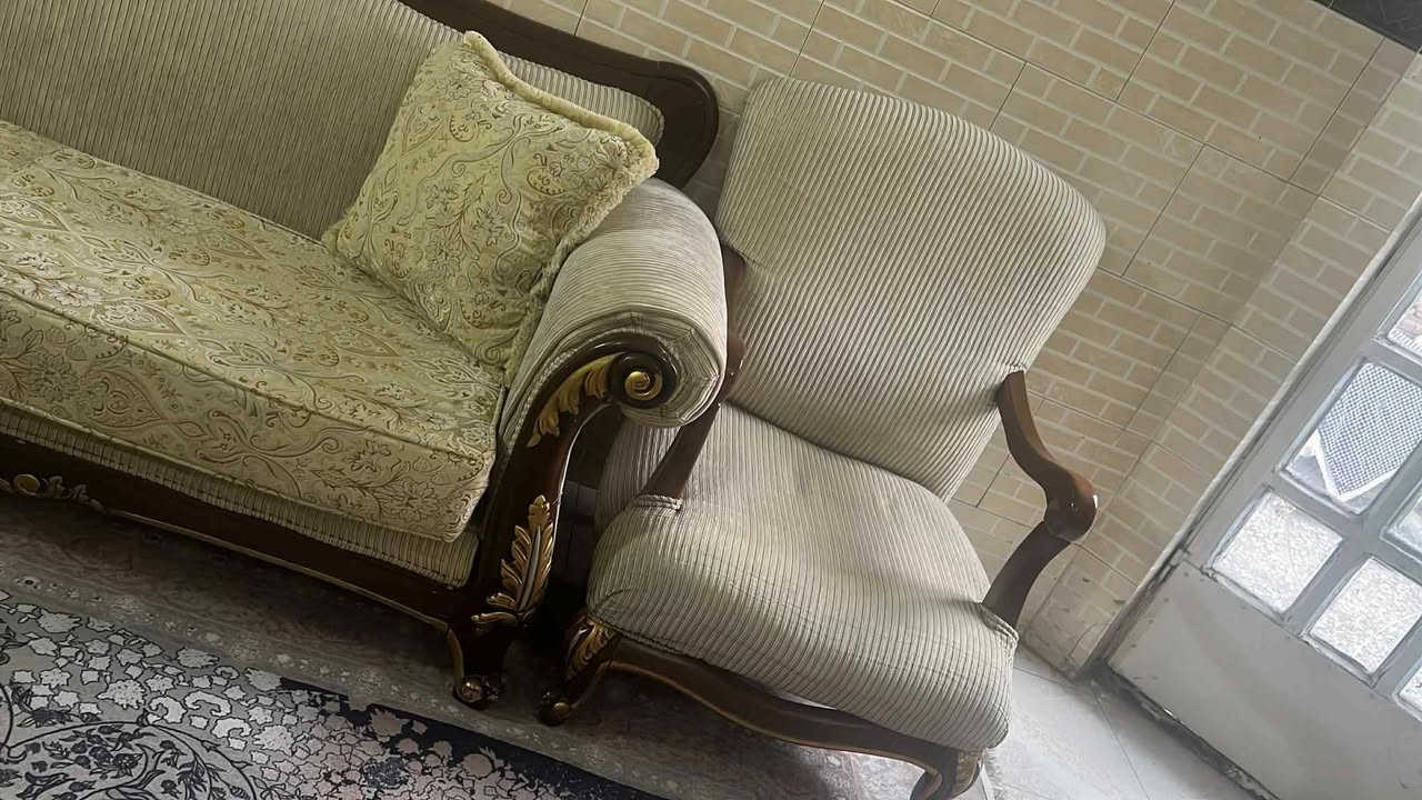 التخم ب ٢٥٠
المعرض ١٥٠ 
الثريات ب ٥٠
مكان الزعفرانيه


**إذا كنت صاحب هذا الإعلان وتريد حذفه لأي سبب، رجاءا أرسل رسالة إلى الدعم الفني**