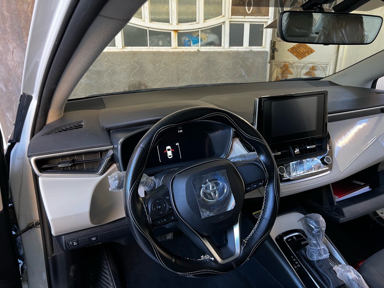 كورلا خليجي ياباني بانزين وكاله تيوتا موديل 2024 السيارة مكفوله وع وضع الوكاله وبعدها بالضمان وحتى تبديلات دهن مجانيه بعد بيها بالشركه فول مواصفات GLI محرك 1800
ماشيه 29Km
رقم اربيل جديد وباسم شركه
السعر 191$ وبيها مجال قليل
الاتصال *********** وات ساب هم بي
مكاني نجف