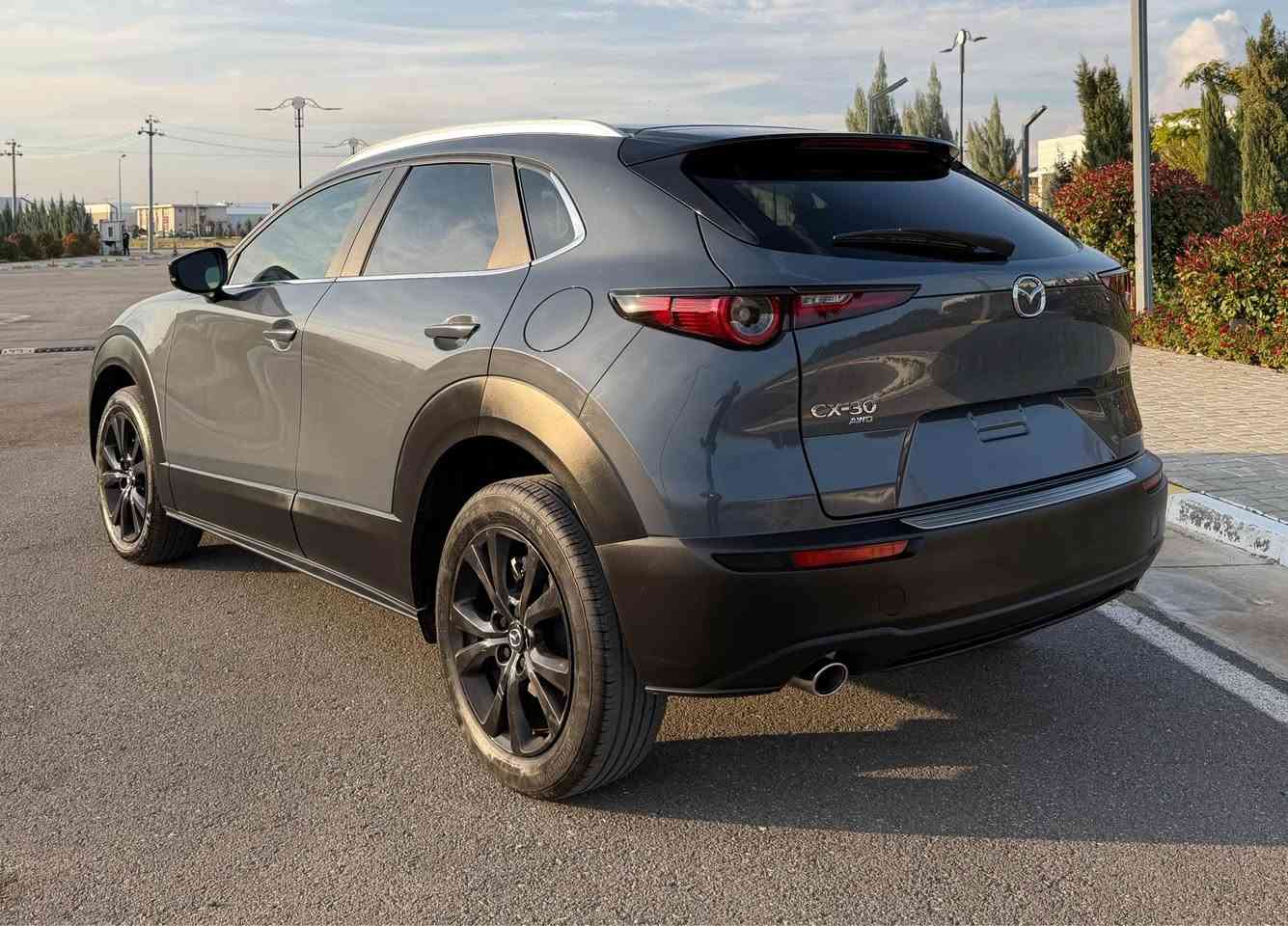 Mazda CX-30
Sport Utility Carbon Edition-AWD
مۆدێل ٢٠٢٤ 
٤ بستۆن - ٢٥٠٠ بێ تۆربۆ 
٩ هه‌زار میل ڕۆشتوه‌ 

بێ بۆیاخ و بێ پارچه‌ گۆڕاو 
ته‌نها ٣ په‌ڵه‌ ساردی هه‌یه‌ 
ئێرباكی ته‌نها شان سیسته‌مه‌ 
3MVDMBCMXRM628978 شانسی
ڕه‌قه‌م كاتی و ٣ مانگ 
نرخی ١٧٢ وه‌ره‌قه‌ و مه‌جالێكی كه‌م 
ته‌نها فڕۆشتنه , 
٠ ٠ ٠ ١  ٤ ٠ ٢  ٠ ٧ ٧ ٠ 
سلێمانیه‌
_________________
Mazda CX-30
Sport Utility Carbon Edition - AWD
مودیل ٢٠٢٤ 
٤ سلندر حجم ٢٥٠٠ بدون توربو 
ماشیه‌ ٩ الف میل 

بدون سبغ و بدون تبدیل ‏
فقط بیها ٣ مكانات سغیر تعدیل بارد 
ایرباك بس بردات سیستم 
3MVDMBCMXRM628978 شانصي
بدون رقم ,  موقت 
السعر ١٧٢ ورقة و مجال بسيط 

٠ ٠ ٠ ١  ٤ ٠ ٢  ٠ ٧ ٧ ٠ 
للبیع فقط 
سلیمانیه السليمانية, العراق


**إذا كنت صاحب هذا الإعلان وتريد حذفه لأي سبب، رجاءا أرسل رسالة إلى الدعم الفني**