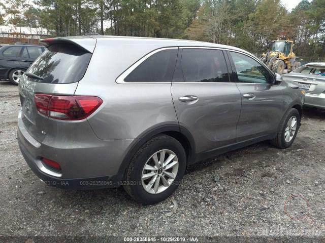 للبيع سورنتو امريكي مكينه 6 مواصفات عاديه بسمي بابل تحويل ثاني يوم ماشيه 180 بدون اي دواخلل
السعر 185 وبيه مجال بسيط خاص موجود او اتصال ب الرقم ***********
