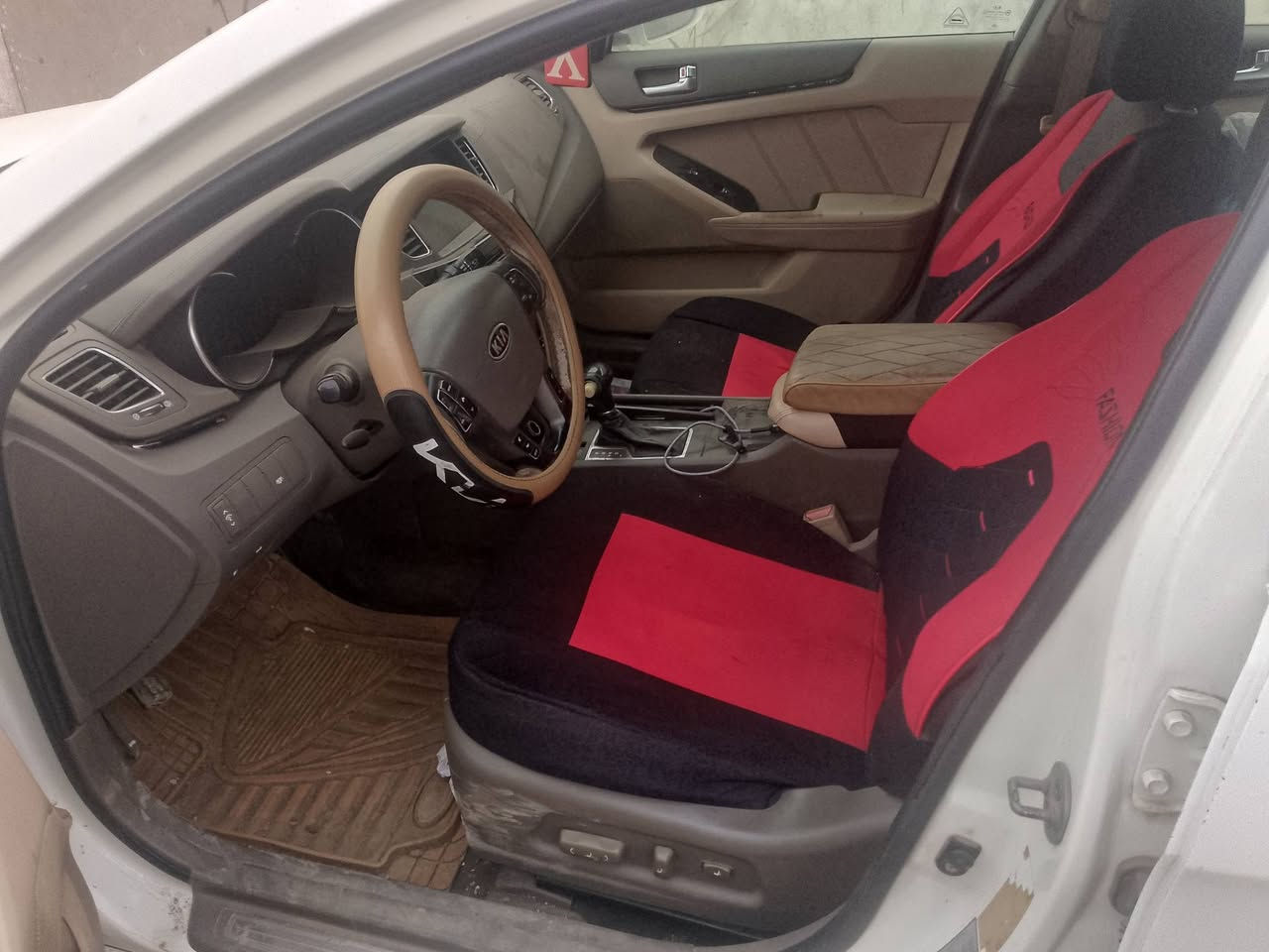 كيا كادنزه موديل 12 خليجي 
محرك 3500
محرك كايم 
بيها بنيد مبدل و دعاميه وجامغ بصف سايق راجع نفسه 
سياره متروكه ابيع ع وضعها 
رقم سليمانيه سنويه 28 
مكان بغداد حي جامعه قرب شارع الربيع 
سعر 80 بي مجال عليها غرامه 390 
طلبه بالتعليق 

#ادارة_الصفحه ⚡
 @أبرز المعجبين 
*********** وتساب  مكلف
