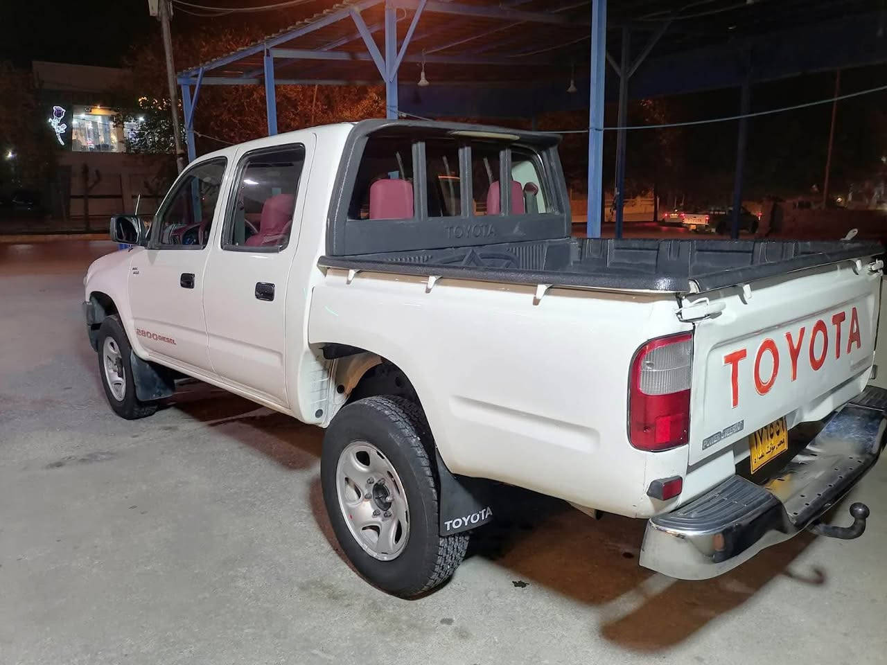 پيكاب ئه رنه ب مؤديل ٢٠٠٤ ده بل ئه كسل ناوسؤر ئارم پلاستيك هه ولير به شرت گاز گيرو مه كينه به شه رت  سياركى جوانو ريكو پيك بى بؤياغه يك جيگاى سارده كوته هه مو گيانى به شه رته سحرى76  وه ره قه   
*********** سوران, أربيل
