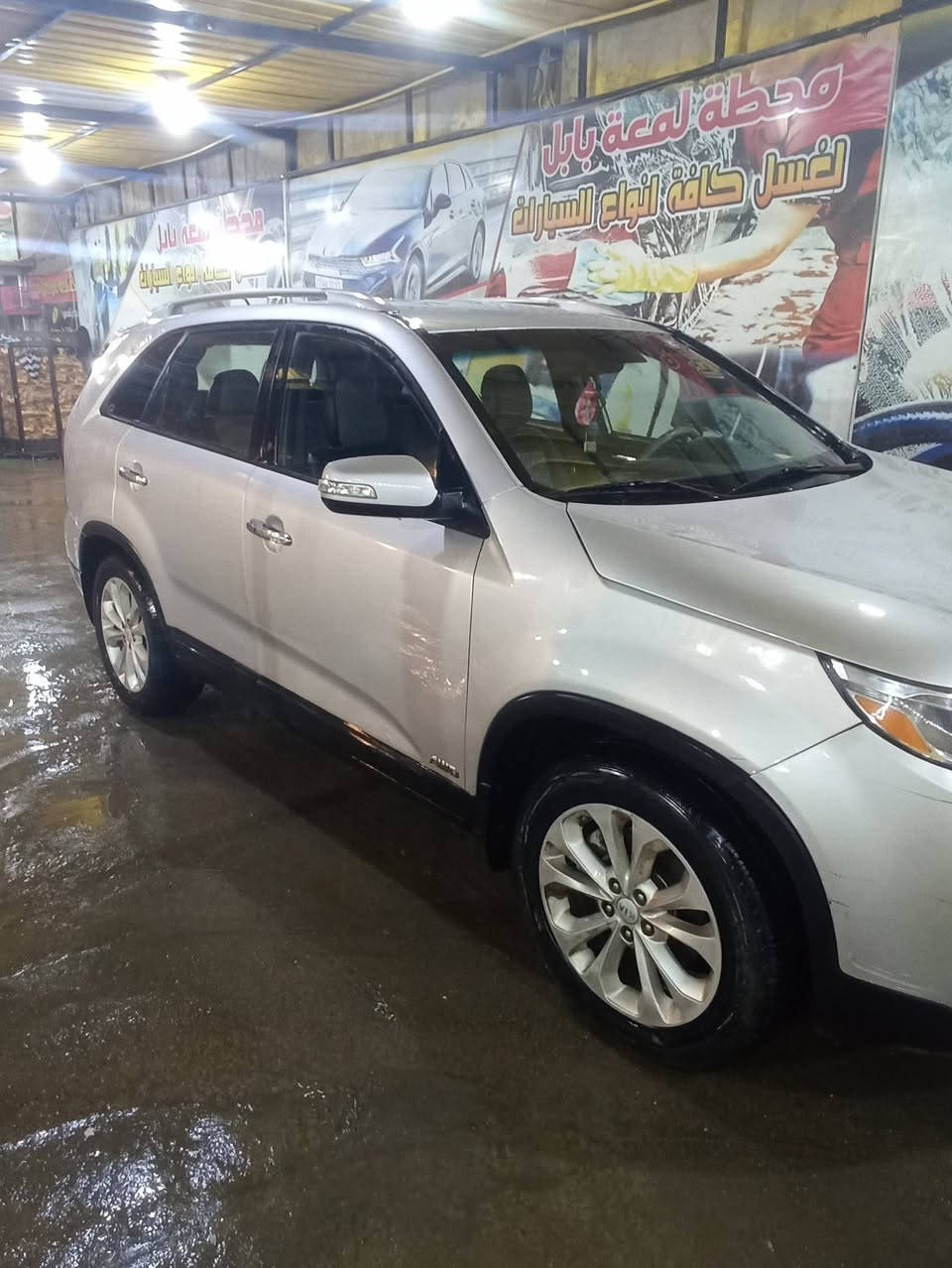 السلام عليكم ورحمه الله وبركاته 
رمضان كريم 
سورنتو موديل 2015 وارد امريكي حادثه جاملخ وبنيد بدون دواخل 6 اسلند 7 راكب 3 قطع تبريد ماشيه 150 رقم بغداد ابسمي السعر 180 وبيه مجال  مكان السياره بابل 
الاتصال ***********
