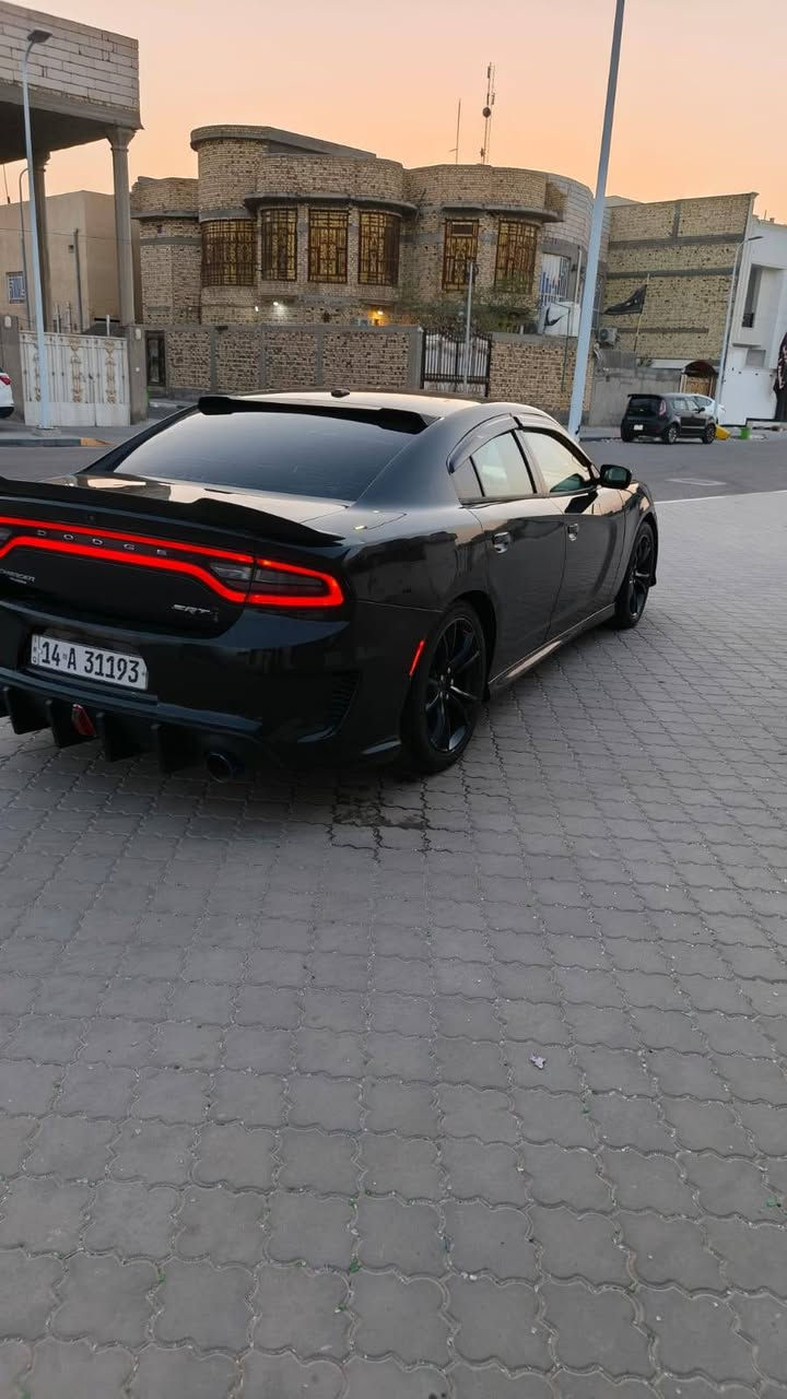 سلام عليكم من رخصة الأدمن چارچر مديل 2019اصل رقم بصره دولي حره تحويل سياره جاهزه مكينه وكير وحداد تبريد كله جاهز سيراه وارد امريكي بيها چاملغ وبنيد مواصفاتها شاشه چبيره كير ماوس كامرع حساس ويلكب رياضي سعر 153 وباقي تفاصيل اتصل وبخدمتك ع هذه رقم***********  عنوان بصره
