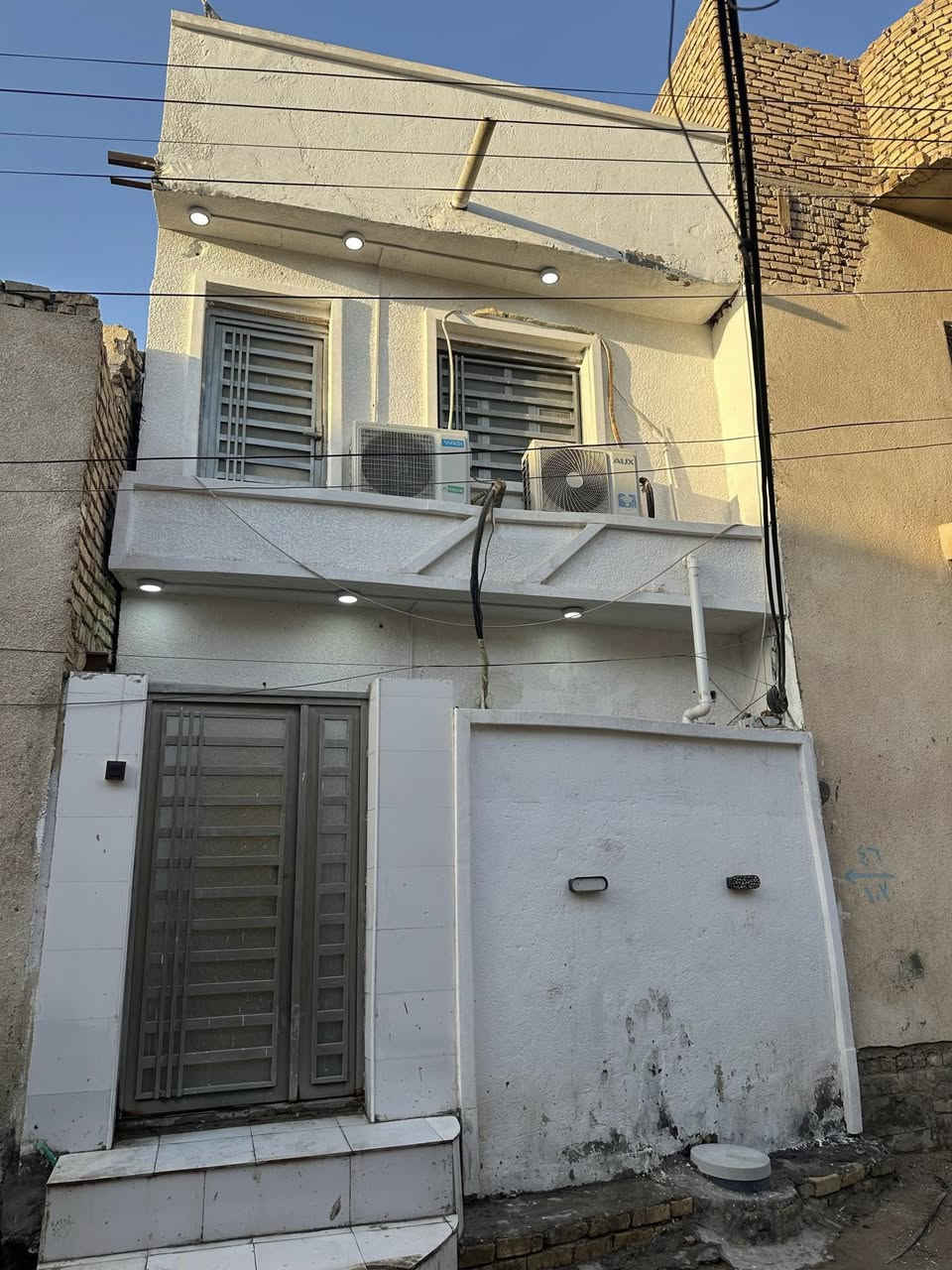 بيت للبيع  مساحه 60 واقع حال مع الاثاث جاهز  المكان الزيتون
الأتصال ***********
