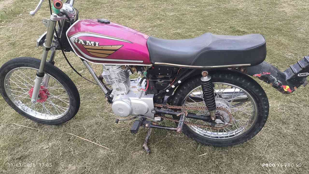 اسلام عليكم دراجه اللبيع نامه شلامجه موديل 25 كلك متوازي البيع السعر 450 وبيهه مجال
 الاتصال *********** أو مراسله الصفحه
