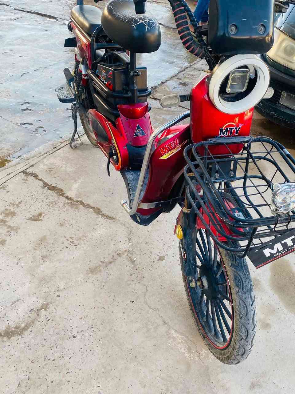 دراجه MTY حجم 24 بطاريات فول كهربائيات كلها شغاله السعر400وبيه مجال
***********
