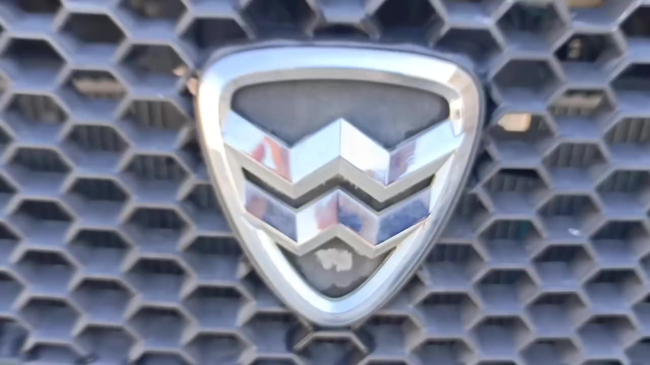 ها نفي للبيع مو ديل 2011 مكفول محرك كير اكسل بشرط سعر 24 بي مجال ***********
