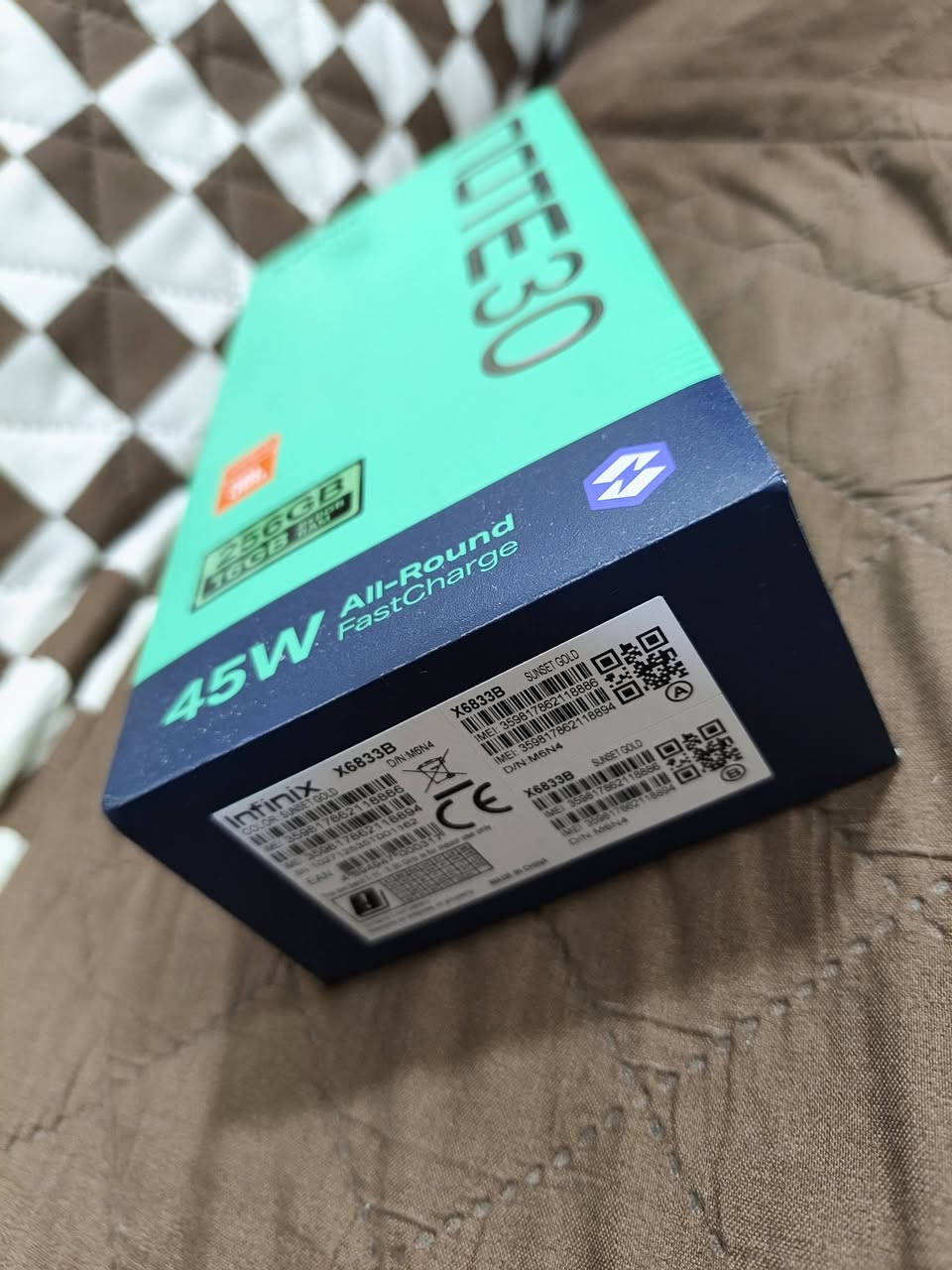 السلام عليكم جهاز { infinix not 30 } للبيع  ذاكرة 265GB بطاريه 5000m امبير الجهاز الشاصي مالته بي عوجه كلش خفيفه وما مأثره عله كل آداء الجهاز ابد والصوت مالته مصلح ملحقاته فقط حافضه ودبوس شريحه شاشه لمس صوت كامره كلهه كفاله {السعر ب 175} وبي مجال قليل للأستفسار التواصل على الرقم *********** بي واتس فدوه اروحلك اذا مو شراي لتعبني وبل عافيه عل ياخذه 🌷
