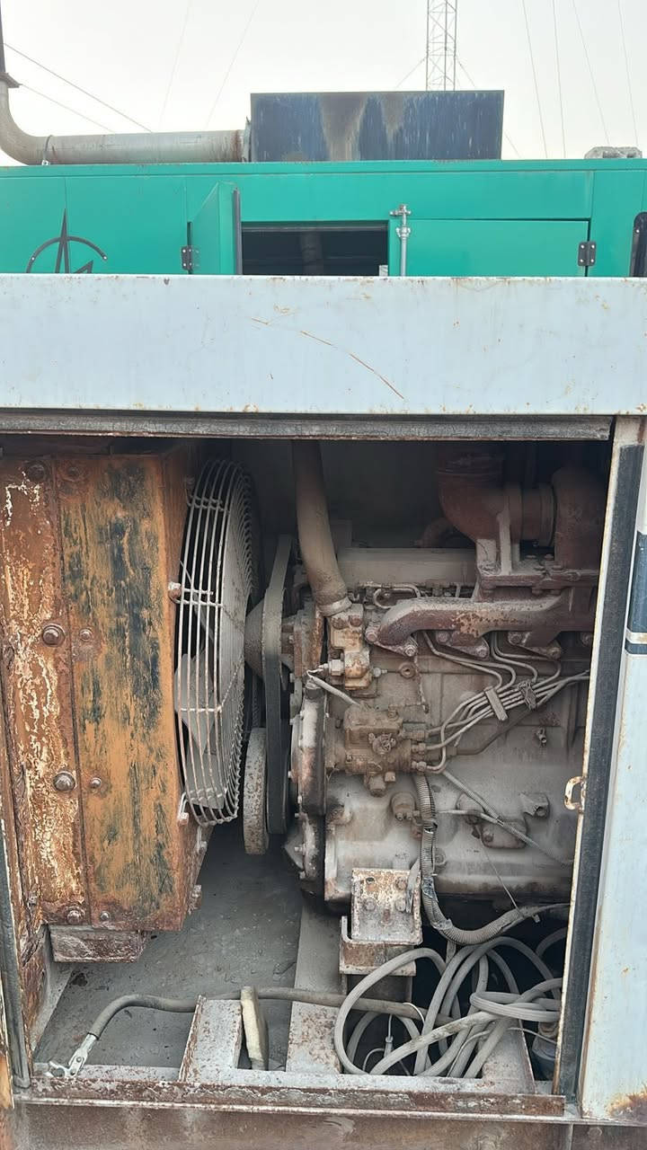 مولد كتر راس التوليد 200kv  للبيع الموقع البصره محترك كايم للاستفسار 

‭0773 665 5641‬
