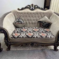 مصري • ١٠ مقاعد • نظيفه