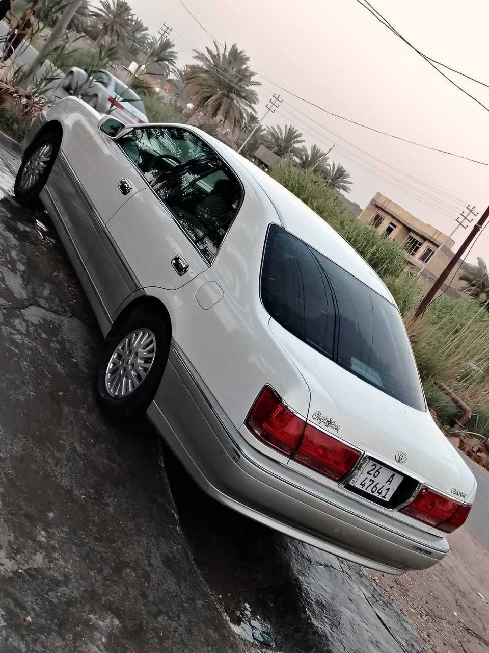 سلام عليكم للبيع تيوتا كراون ملكه رقم الدولي صلاح الدين مداور ثاني يوم سياره كفاله كص وضربه تحويرة النجف فوك وجوه شاصي75 د4الجيبر مكان النجف السعر 135وبيه مجال بصيط اتصال ***********

