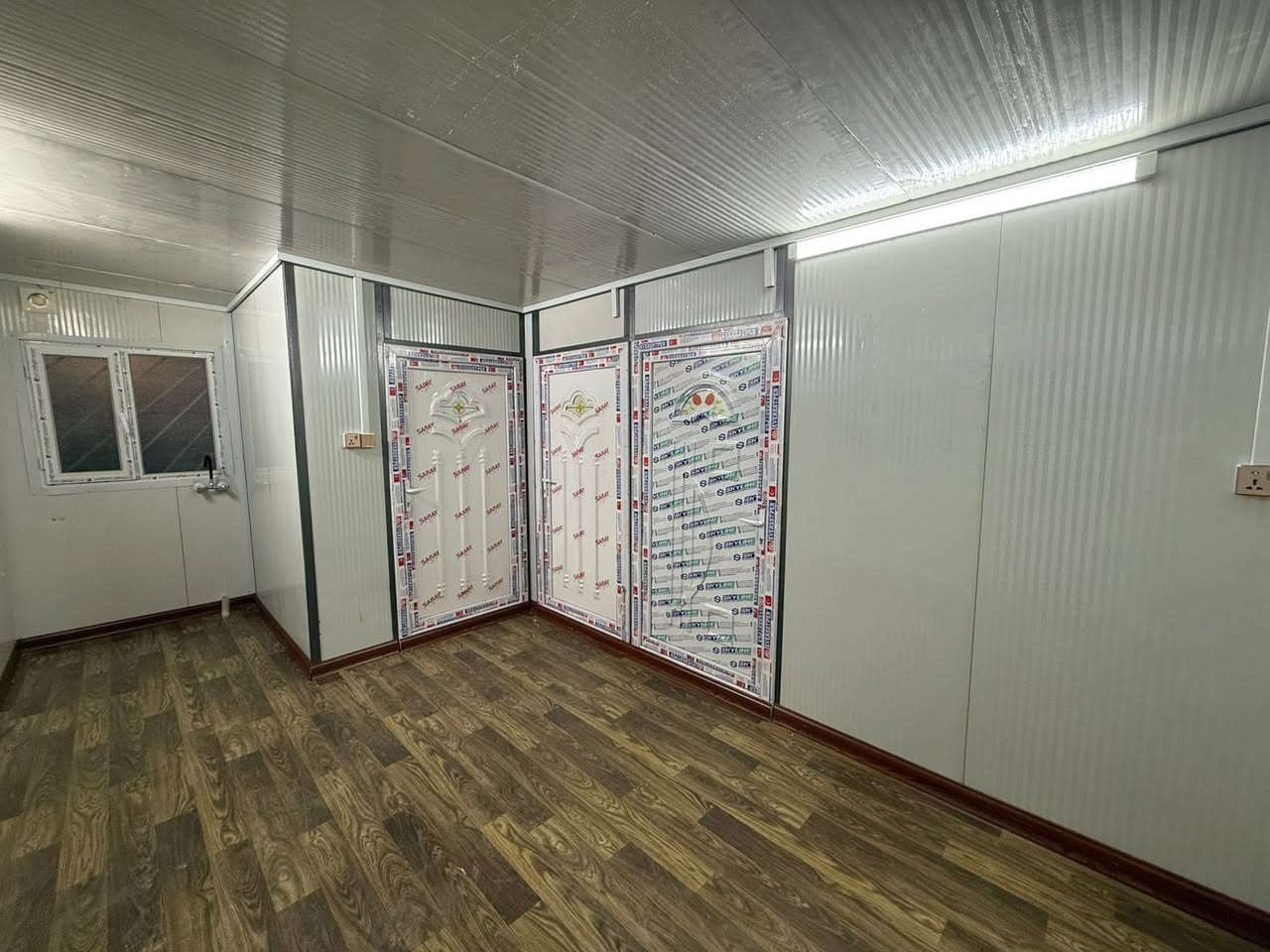 سلام عليكم كرفان قياس 6 في 3
تفصال جديد بغداد باب الشيخ 

سعر مليون و 850 الف 

متوفر جميع القياسات حسب الطلب 

واتساب او اتصال ***********
