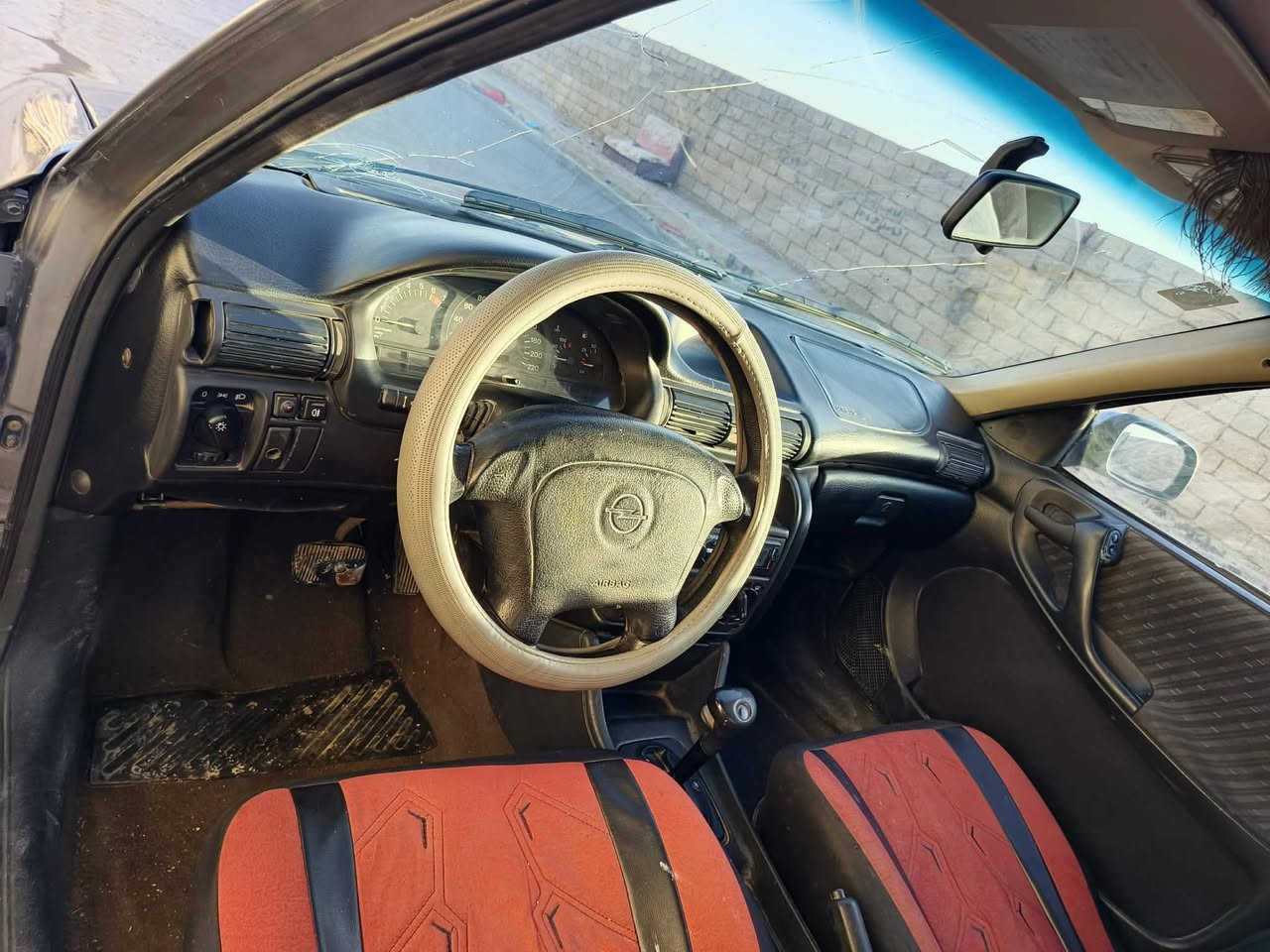 السلام عليكم
اوبل لستره كير اوتو مكينه ٢٠٠٠ مابيه نقص سياره جاهزه بدون لا ضربه ولا معجون عارضه ٤٥ ورقه مكاني بغداد الدوره ***********
