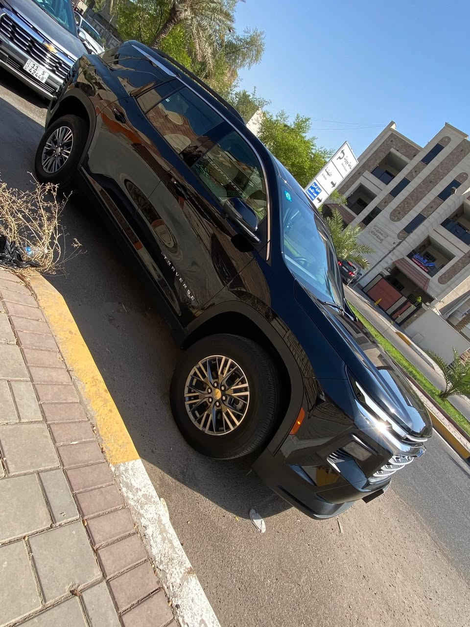 شوفرليت ترافرس موديل ٢٠٢٤ مرقم بغداد حره وارد امريكي مواصفات LS  جاهزه السياره اي نقص مابيها ٤سلندر مكينه ٢٥٠٠  ماشيه ٢٠ ألف حادثها مرفق بل صور شاديلها قطع اصليه بجم مقفول ايرباك برده  قطعه وحده صبغ. السعر ٢٧٠٠٠$ وبيها مجال موجود بغداد شارع فلسطين  للاستفسار ***********
