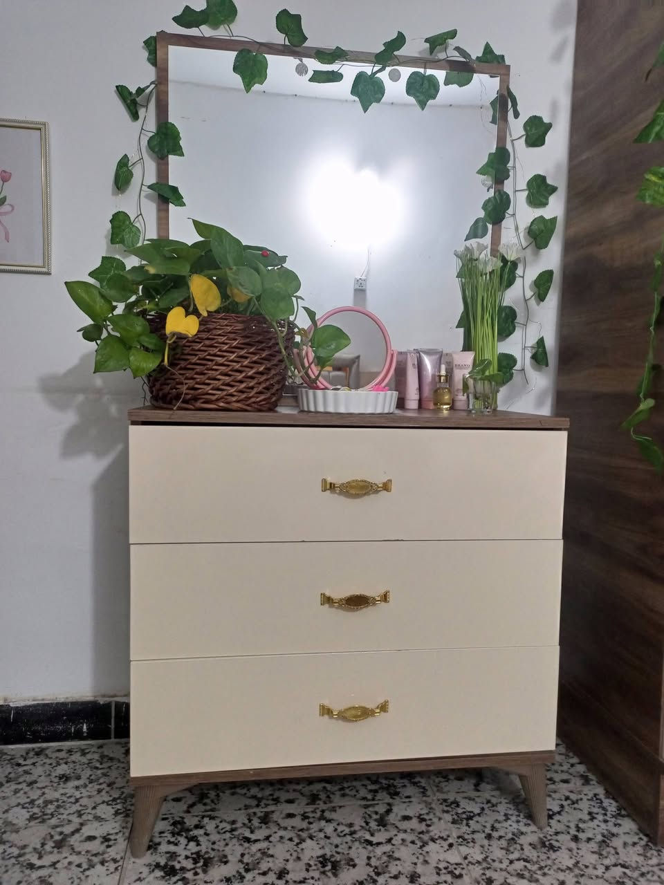 غرفة للبيع تركي نضيفة سعر 500وبيه مجال


**إذا كنت صاحب هذا الإعلان وتريد حذفه لأي سبب، رجاءا أرسل رسالة إلى الدعم الفني**