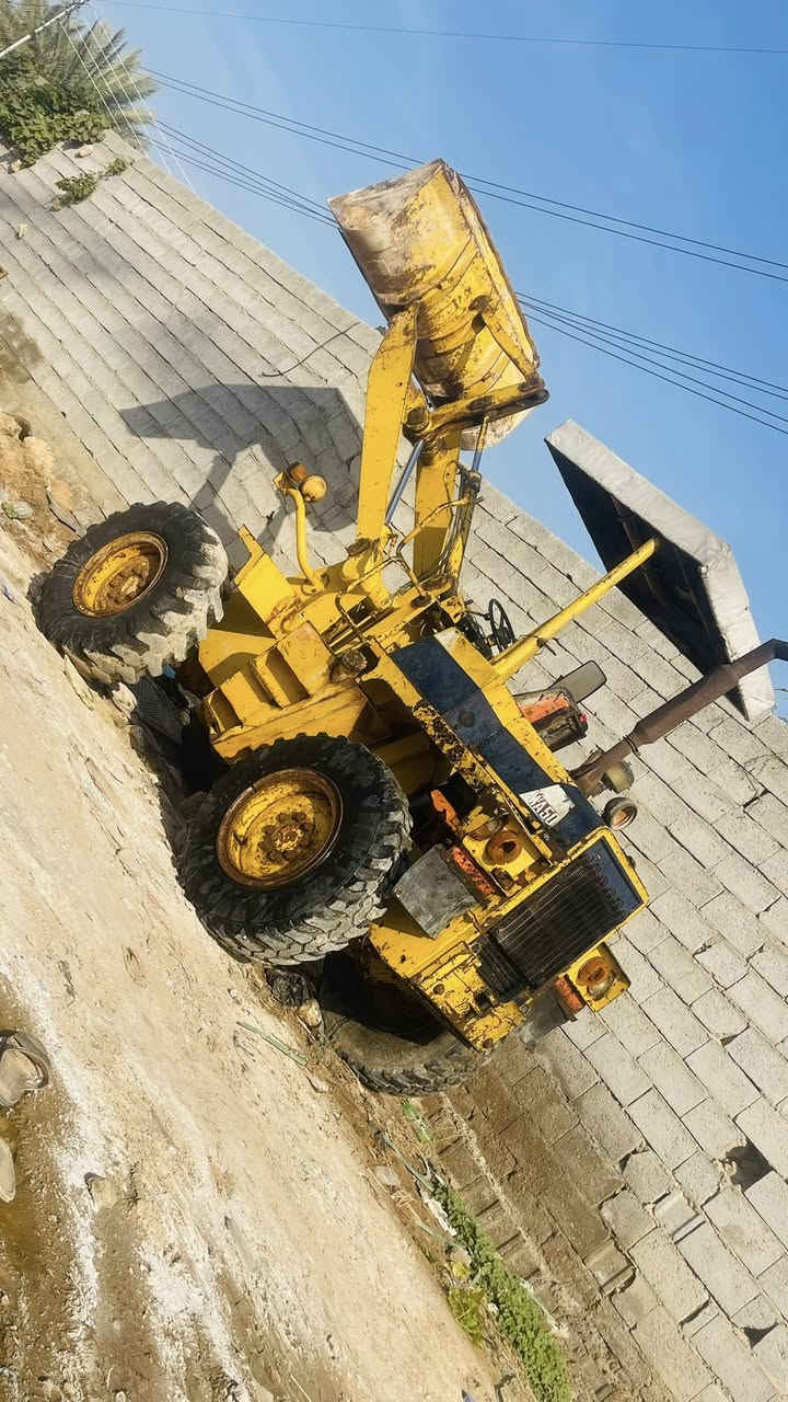 عاده نشر بسبب الوعود الكاذبه
ً
ً
سلام عليكم شفل للبيع كوماتسو حجم (50) رقم وسنويه بابل الماني تحويل مباشر شفل جاهز خير من الله مكينه وكير ودفع ورفع جاهز سعر (75 )وبي مجال لشراي مكاني بغداد تصال (***********)
