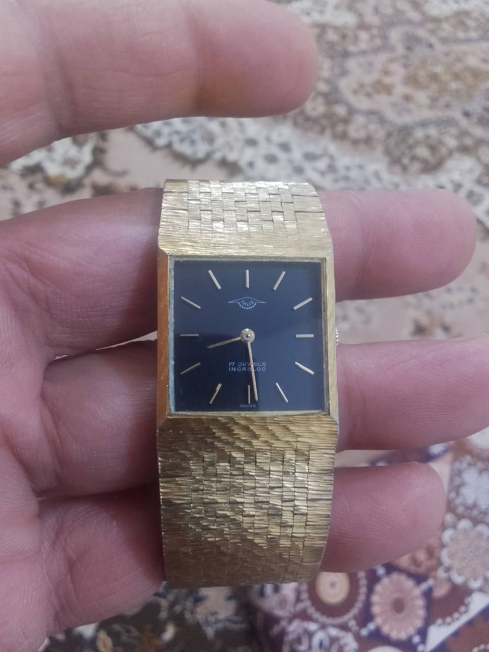 اللهم صل على محمد وال محمد الطيبين الطاهرين
فنتج سويسري سوار حصيرة ابعاد 25*25 نصب تكويك سيرها يلبس ايد ناعمة سعرها 80 الف


**إذا كنت صاحب هذا الإعلان وتريد حذفه لأي سبب، رجاءا أرسل رسالة إلى الدعم الفني**