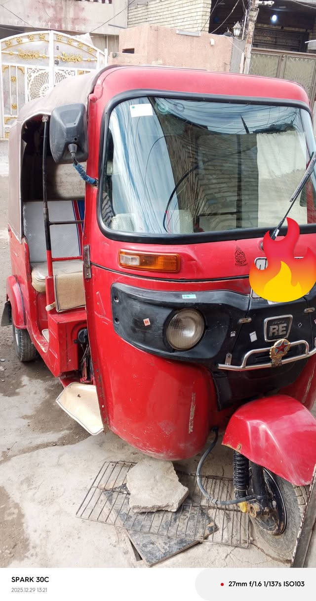 موديل 18 للبيع ولا تبخير ولا تنقيص توك توك جاهزه للشارع بغداد مكان الشعب السعر اربع ملايين ونص قفل الاتصال على الواتساب ***********
